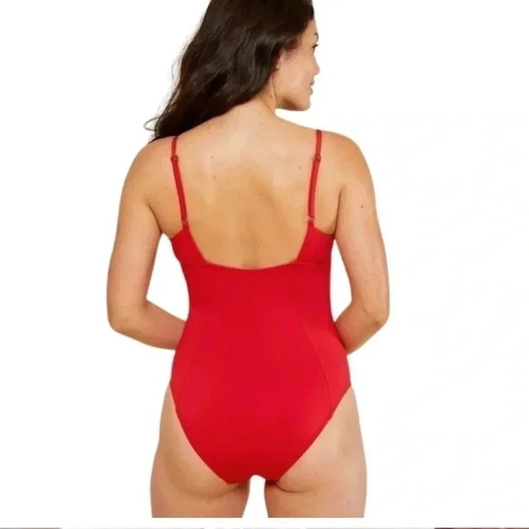 Andie Swim The Havana One Piece Swimsuit
Square Neck Size Medium - Picture 2 of 5